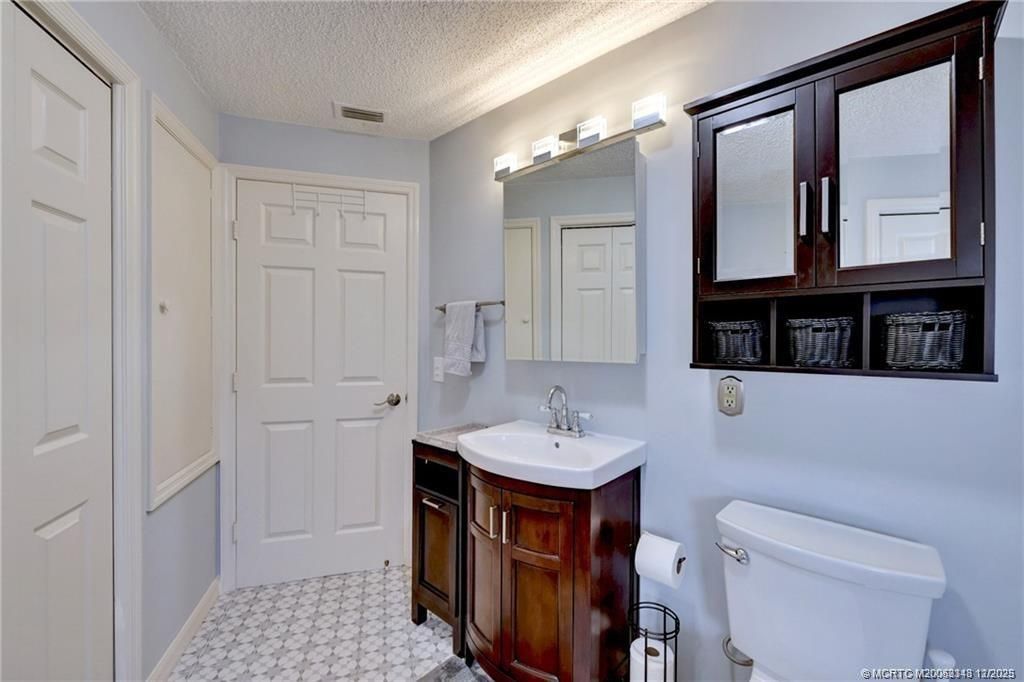 10701 S Ocean Drive, Unit 919, Jensen Beach, FL 34957 Photo