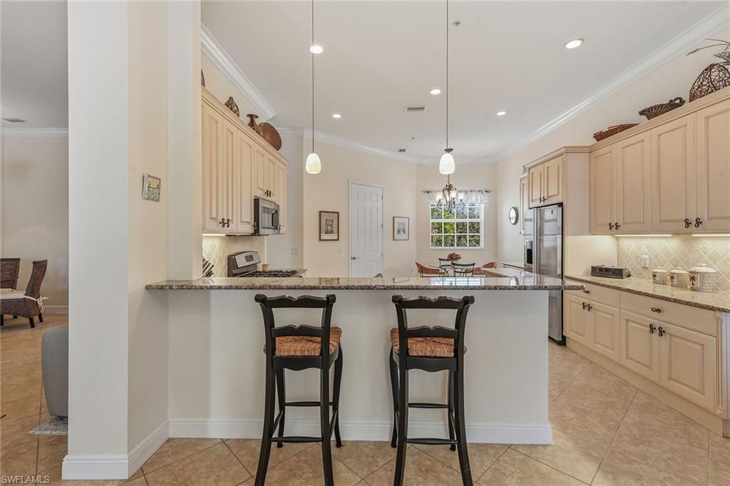 9271 Museo Cir, Unit 203, Naples, FL 34114 Photo