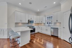 1619 Eastover Ln. photo 4