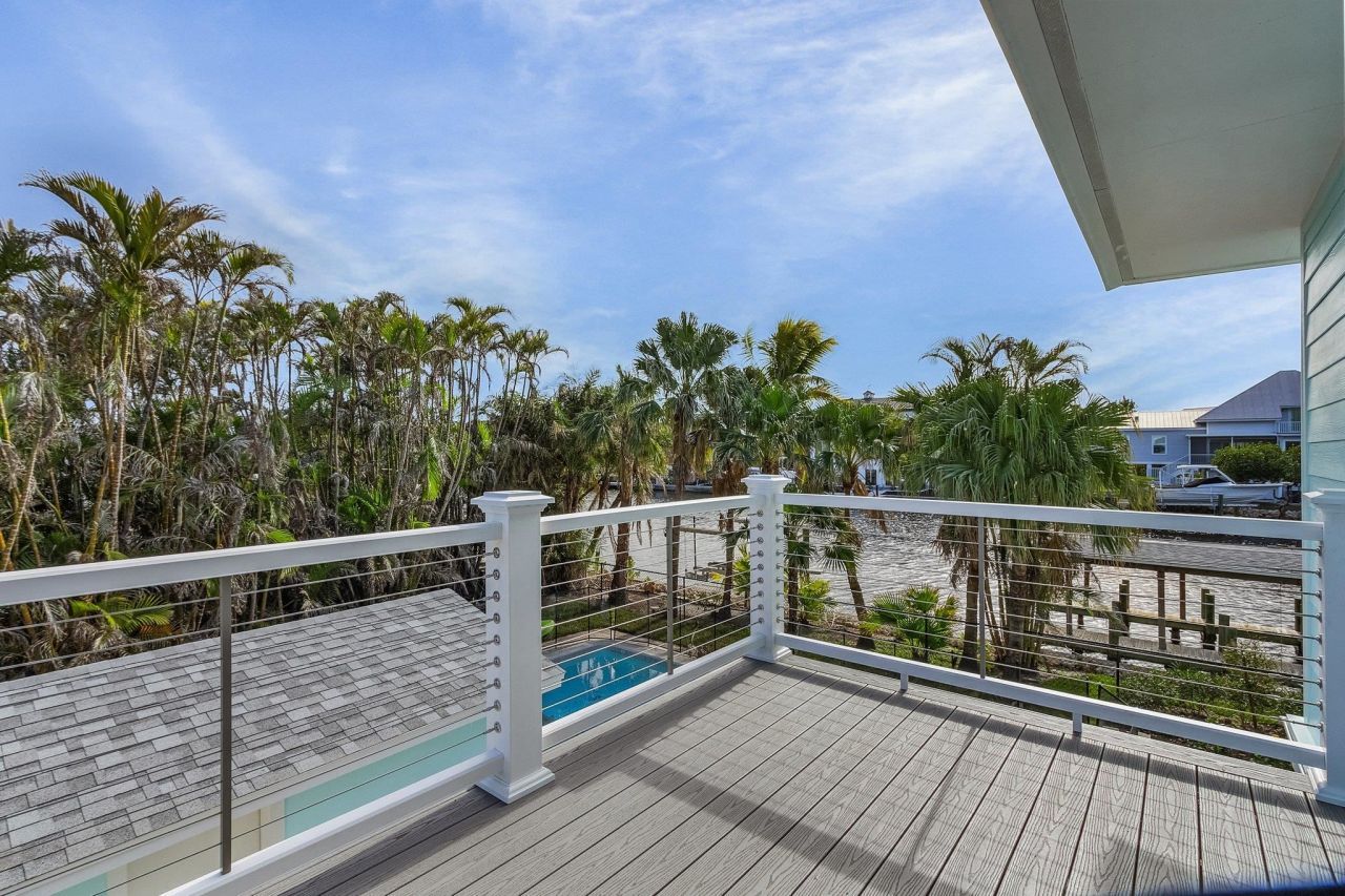 1543 San Carlos Bay Dr, Sanibel, FL 00000 Photo