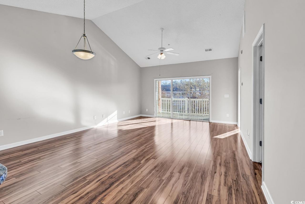 3947 Gladiola Ct. Photo 7