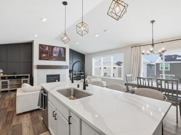 6886 102nd Street S, Cottage Grove, MN 55016