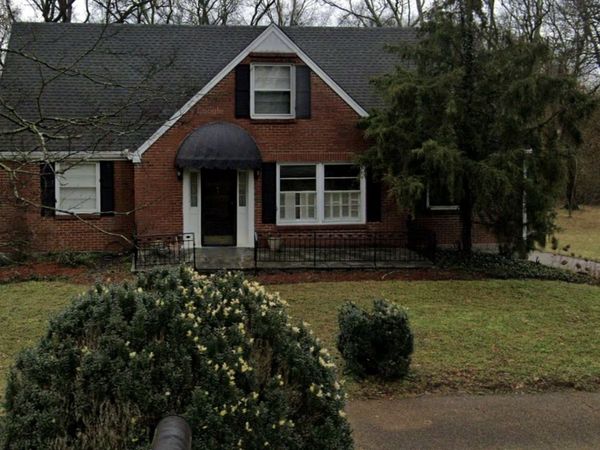 160 Haverford Dr, Nashville, TN 37205