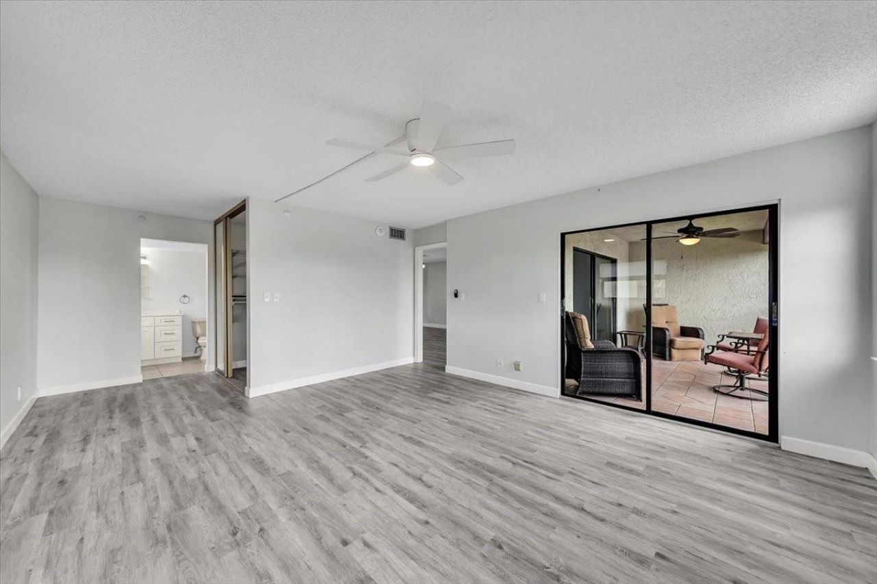 2112 S Cypress Bend Drive, Unit 508, Pompano Beach, FL 33069 Photo