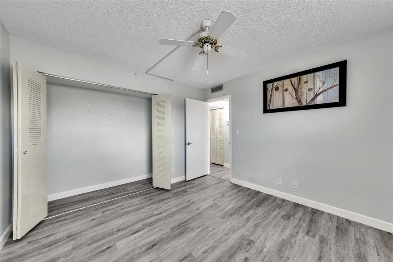 2112 S Cypress Bend Drive, Unit 508, Pompano Beach, FL 33069 Photo