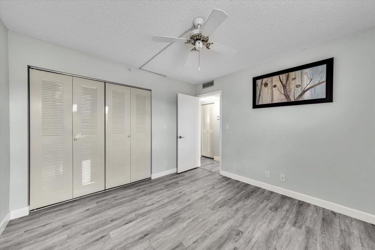 2112 S Cypress Bend Drive, Unit 508, Pompano Beach, FL 33069 Photo