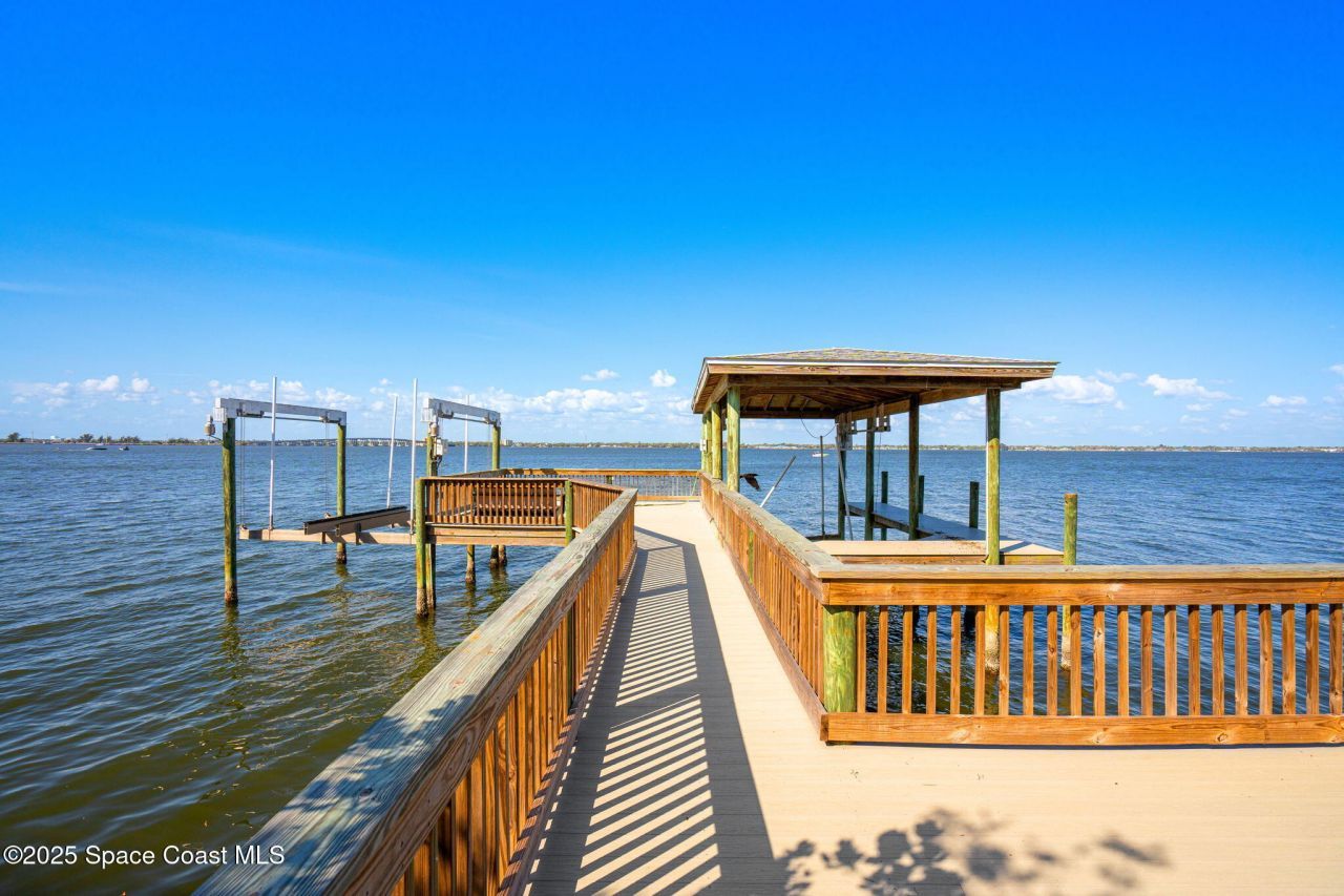 11600 Dragon Point Drive, Merritt Island, FL 32952 Photo