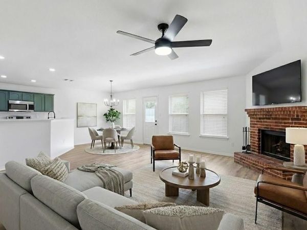 215 Willow Creek Lane, Terrell, TX 75160