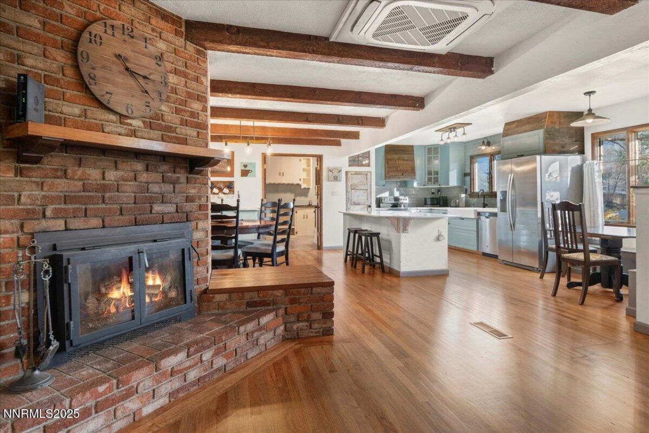 900 W Washington Street, Carson City, NV 89703 Photo