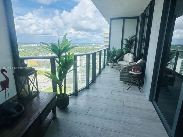 121 NE 34th St, Unit 3014, Miami, FL 33137