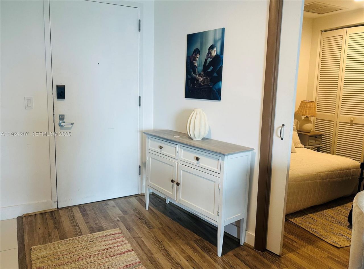 121 NE 34th St, Unit 3014, Miami, FL 33137 Photo