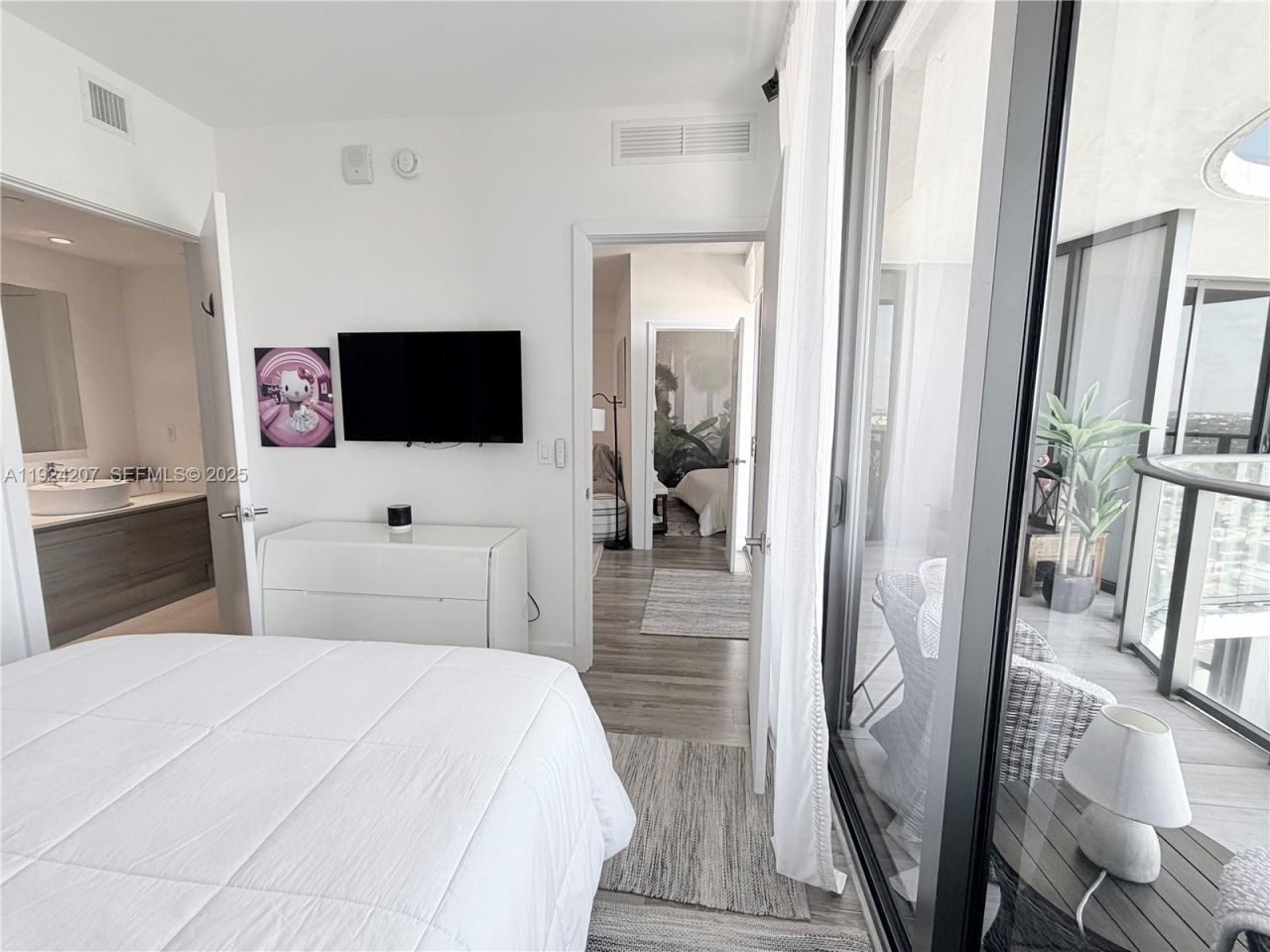 121 NE 34th St, Unit 3014, Miami, FL 33137 Photo
