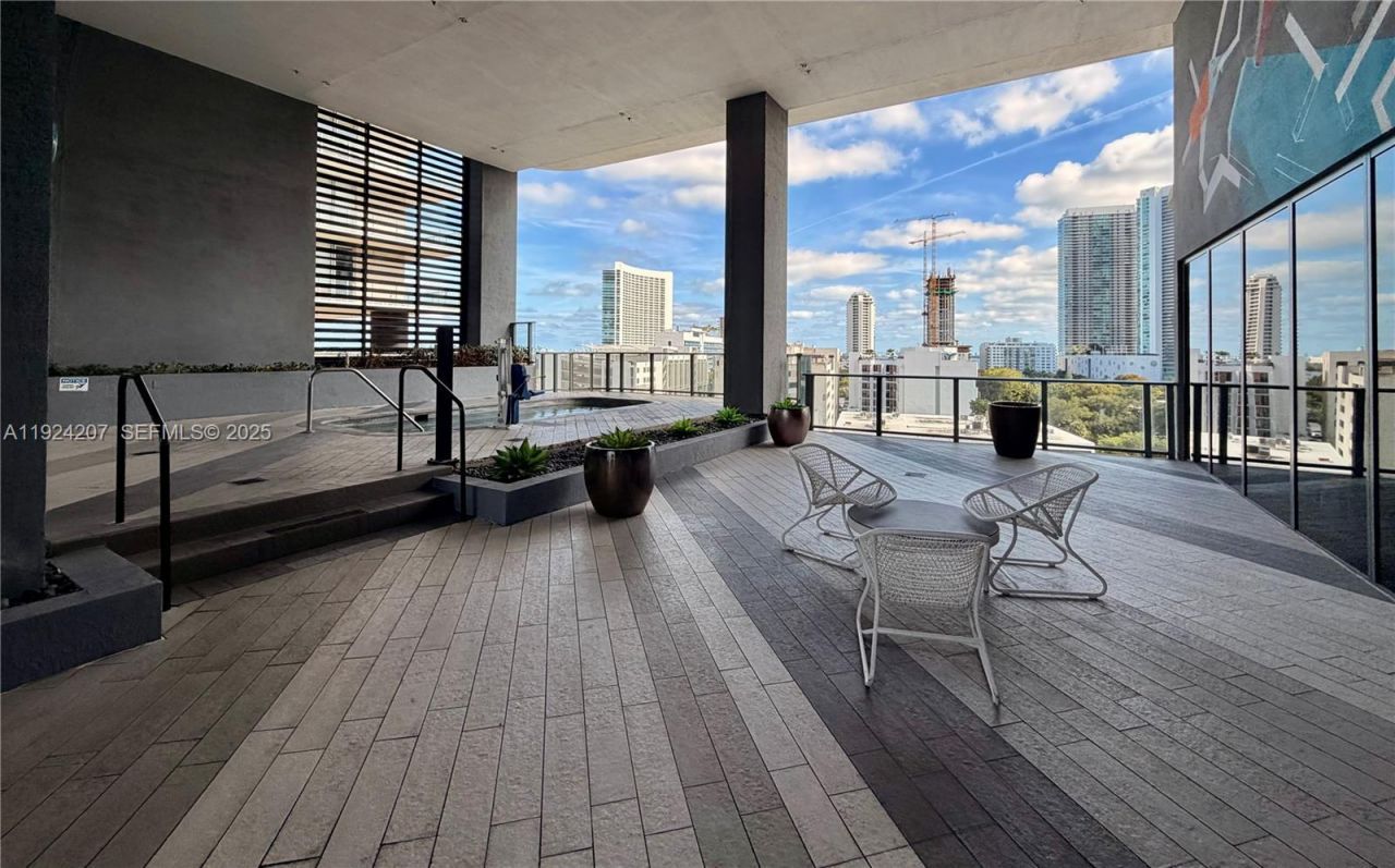 121 NE 34th St, Unit 3014, Miami, FL 33137 Photo