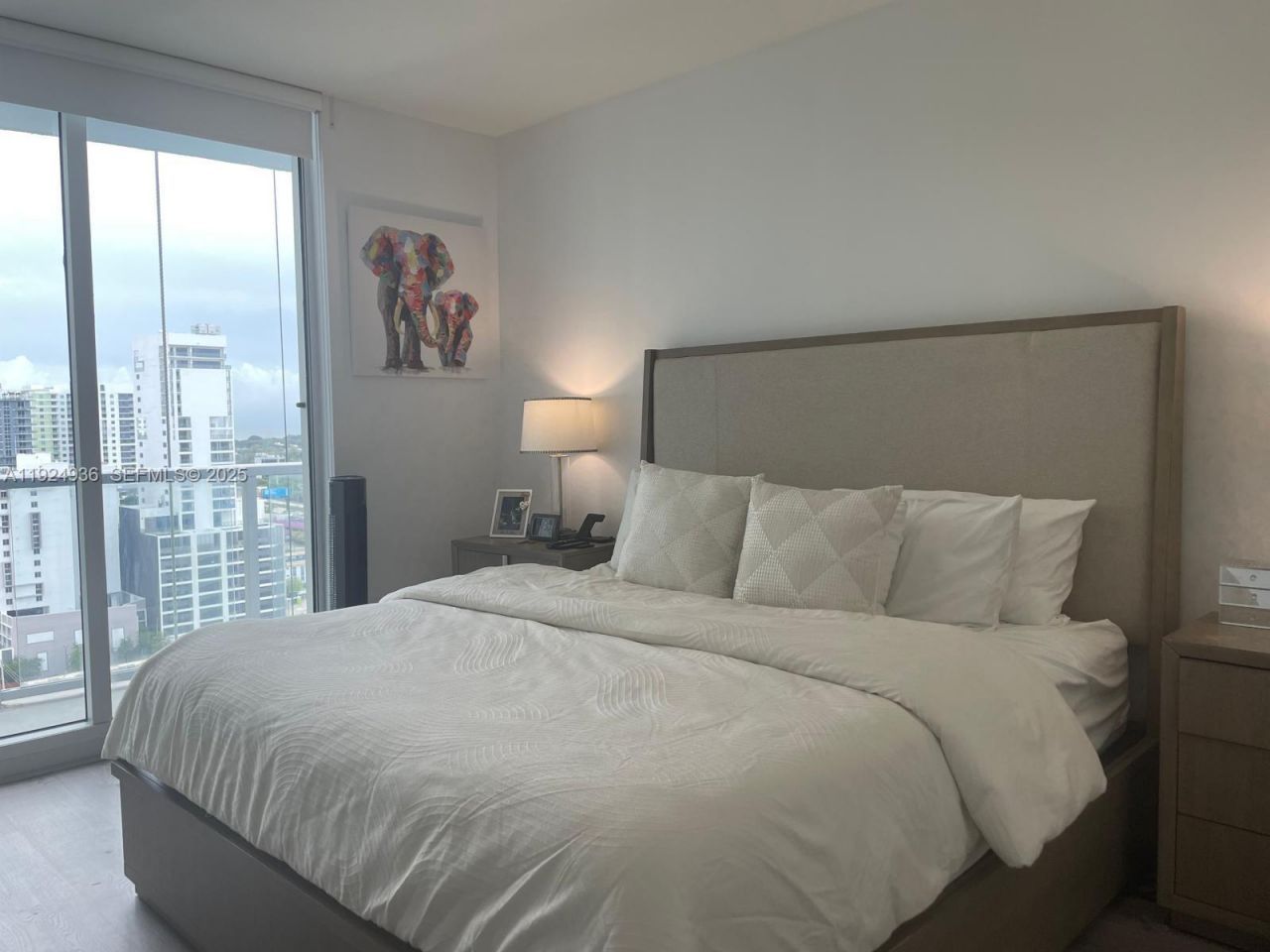 185 SW 7th St, Unit 2014, Miami, FL 33130 Photo