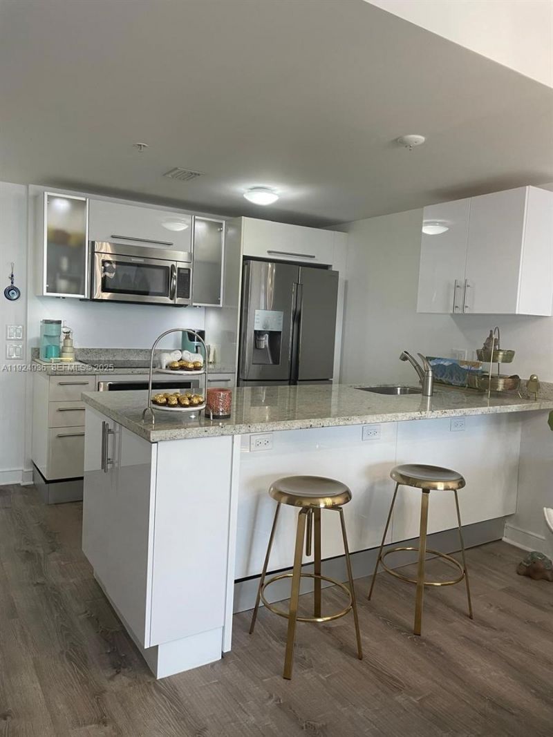 185 SW 7th St, Unit 2014, Miami, FL 33130 Photo