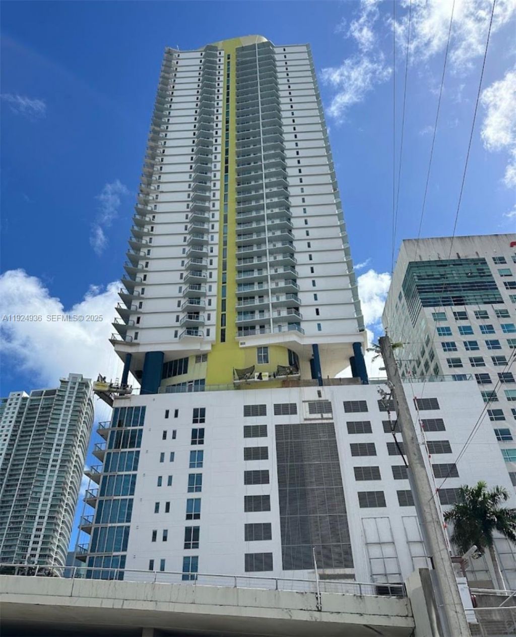 185 SW 7th St, Unit 2014, Miami, FL 33130 Photo