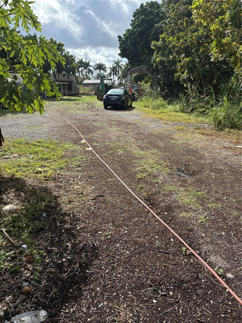 Krome Avenue, Miami, FL 33196 Photo