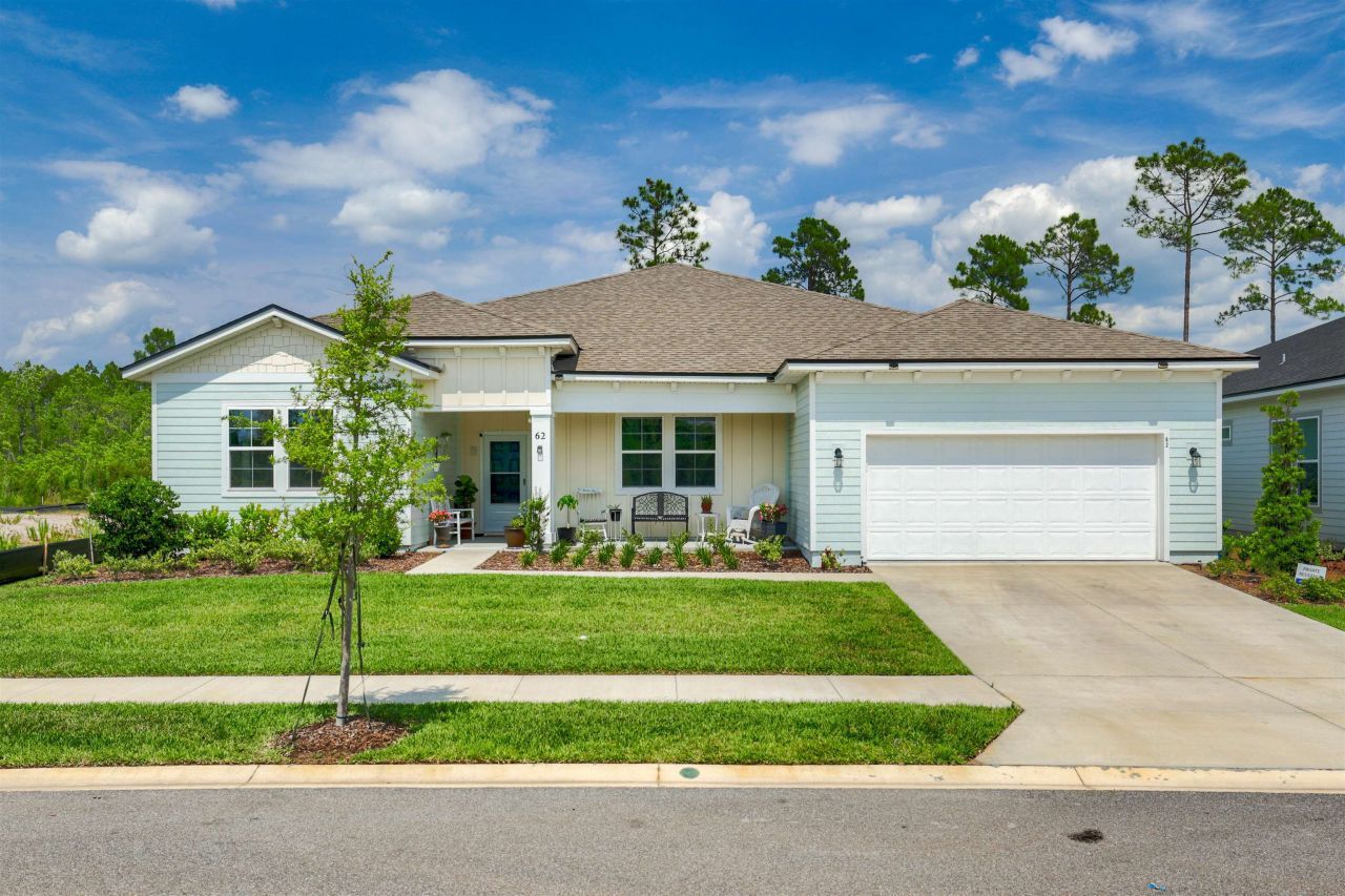 62 Reverie Dr N Palm Coast, FL 32137