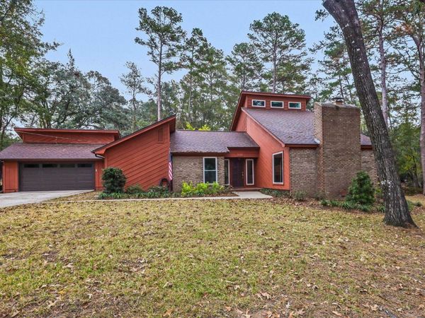 2424 Winthrop Road, Tallahassee, FL 32308