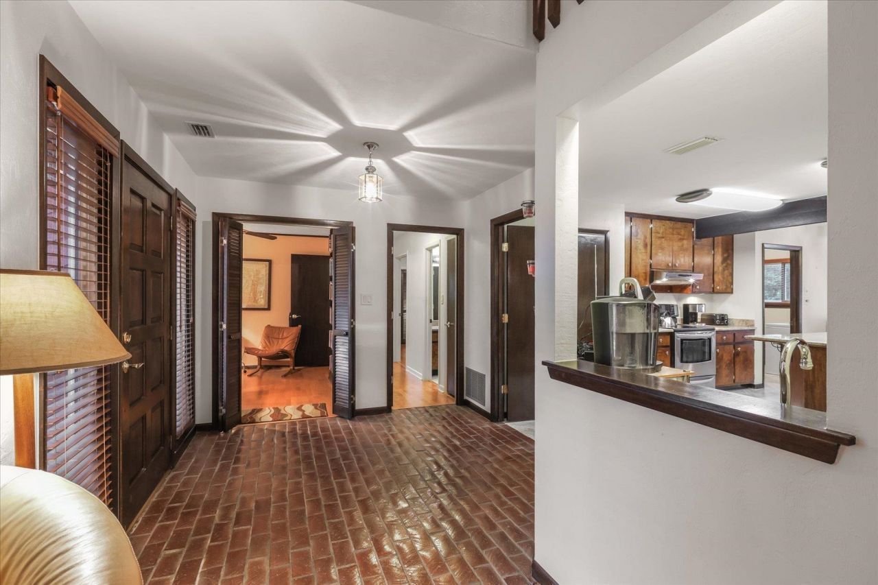 2424 Winthrop Road, Tallahassee, FL 32308 Photo