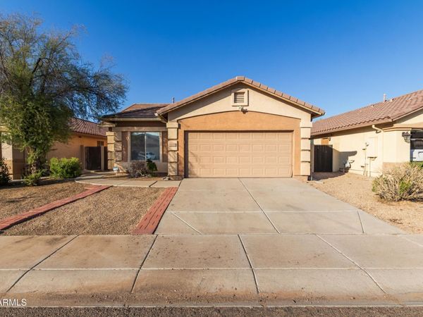 8630 W PAPAGO Street, Tolleson, AZ 85353