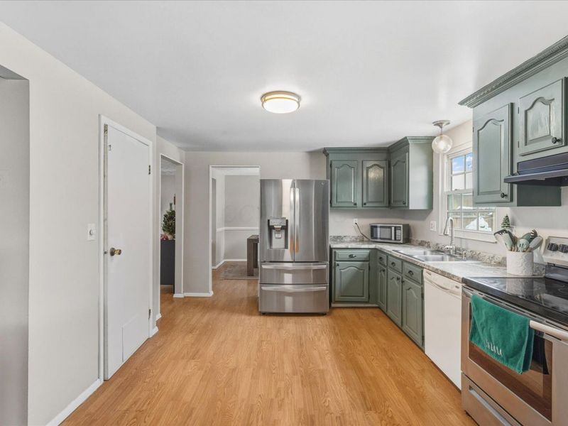 6456 Goldfinch Drive, Westerville, OH 43081 Photo 9