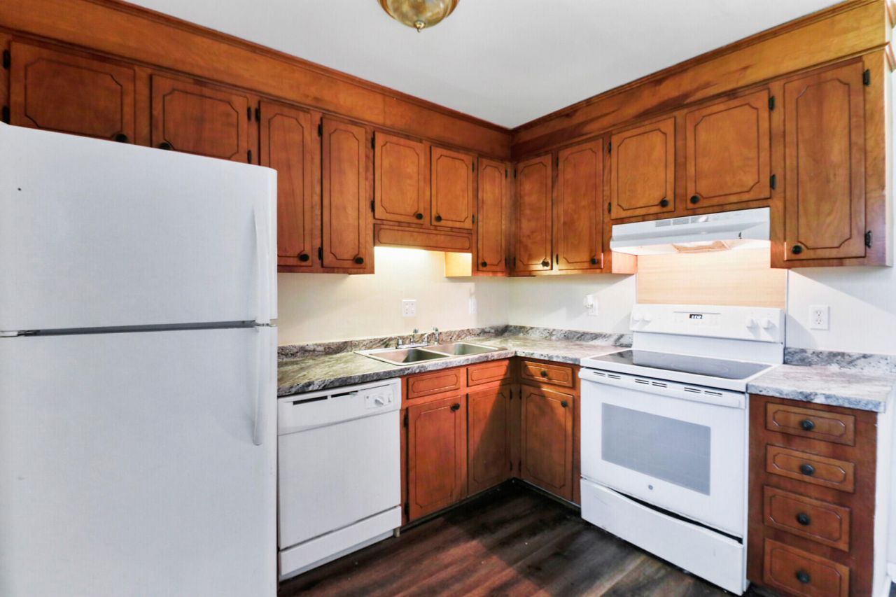 104 Muir Court Photo 9