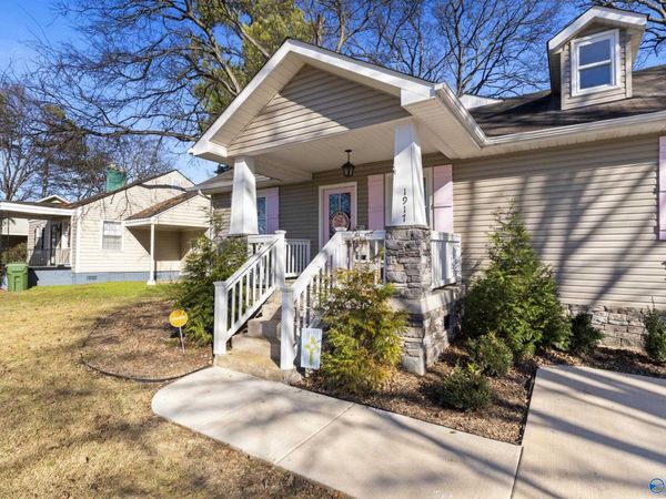 1917 Vanderbilt Circle SW, Huntsville, AL 35801