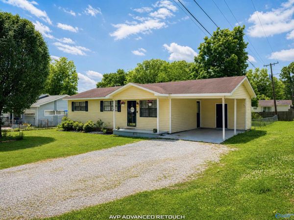 770 Morris Street SW, Hartselle, AL 35640