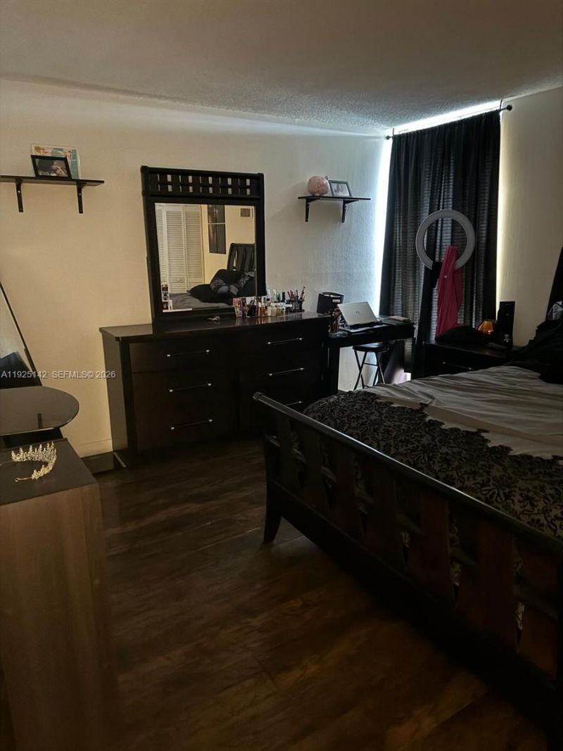 2020 NE 135th St, Unit 609, North Miami, FL 33181 Photo