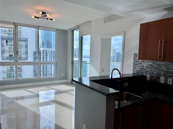 300 S Biscayne Blvd, Unit 3011, Miami, FL 33131