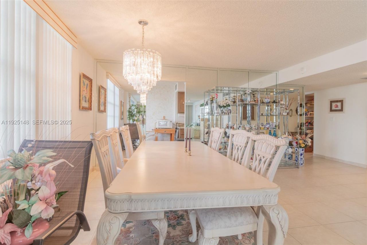 301 174th St, Unit 503, Sunny Isles Beach, FL 33160 Photo