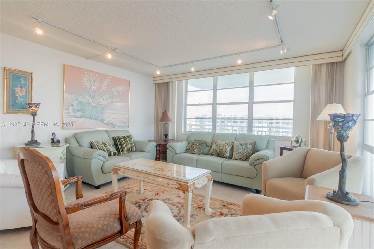 301 174th St, Unit 503, Sunny Isles Beach, FL 33160 Photo