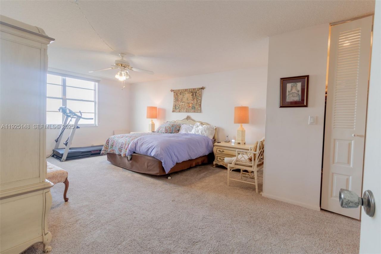 301 174th St, Unit 503, Sunny Isles Beach, FL 33160 Photo