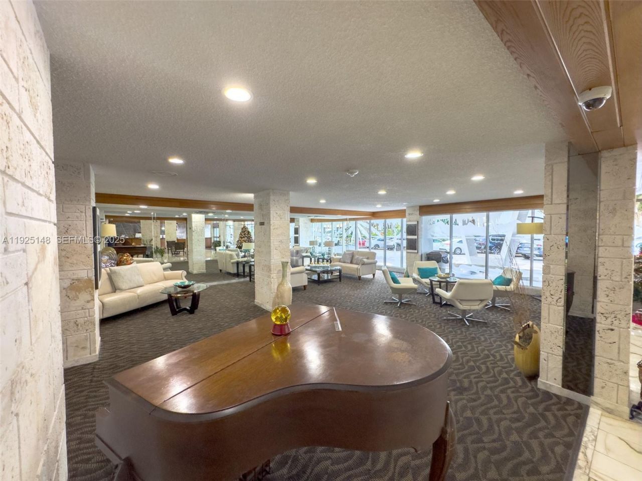 301 174th St, Unit 503, Sunny Isles Beach, FL 33160 Photo