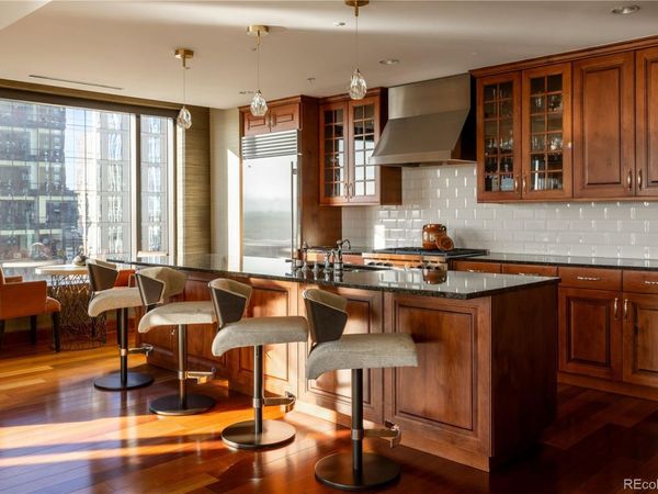 1133 14th Street, Unit 1800, Denver, CO 80202