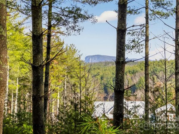 365 Peninsula Reserve Road, Nebo, NC 28761