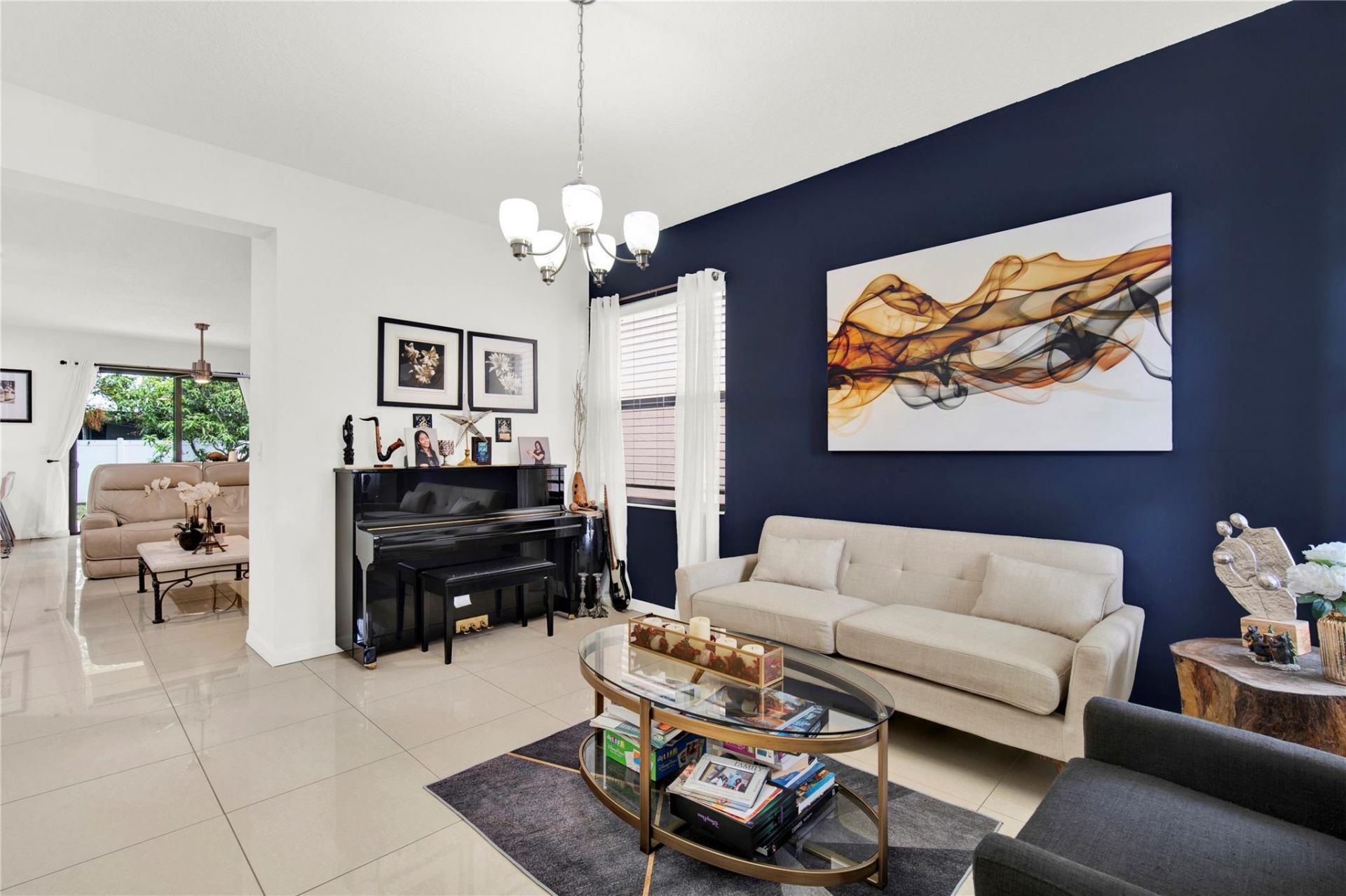 805 NE 191st Street, Miami, FL 33179 Photo