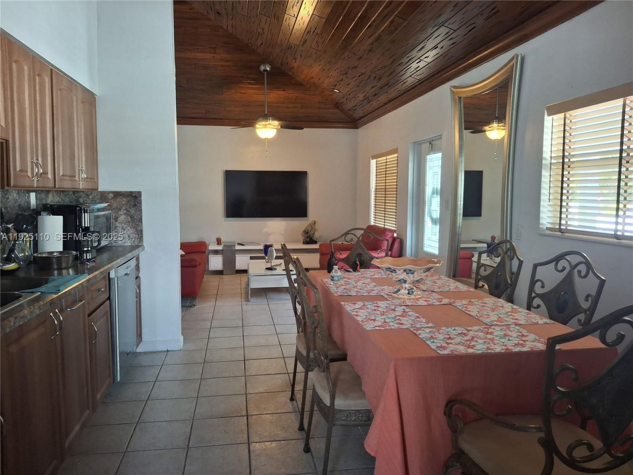 29 Bonefish Ave, Key Largo, FL 33037 Photo