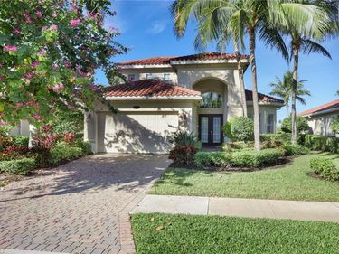 9205 Campanile CIR, NAPLES, FL 34114