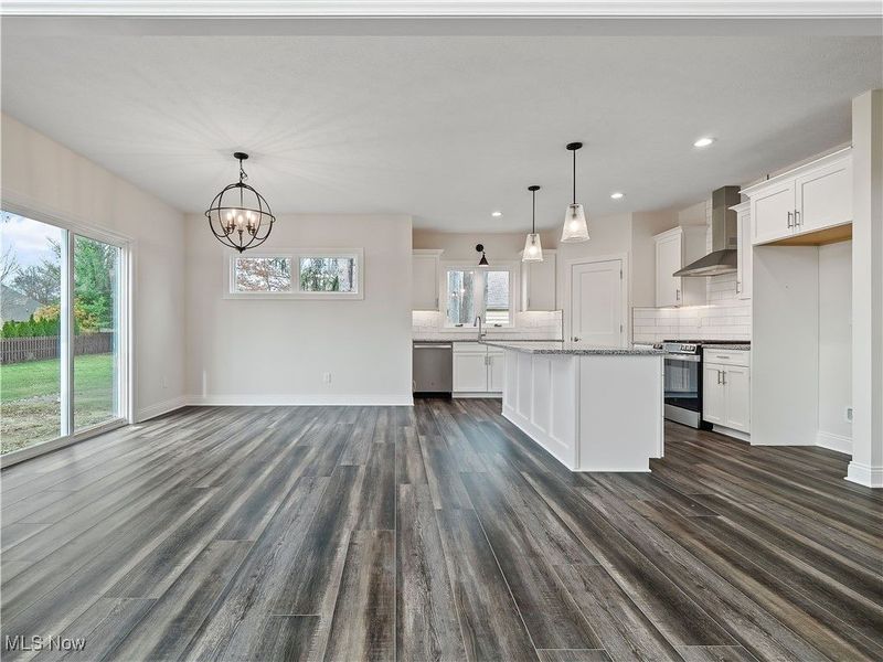 21032 Breckenridge Lane, Strongsville, OH 44149 Photo 16
