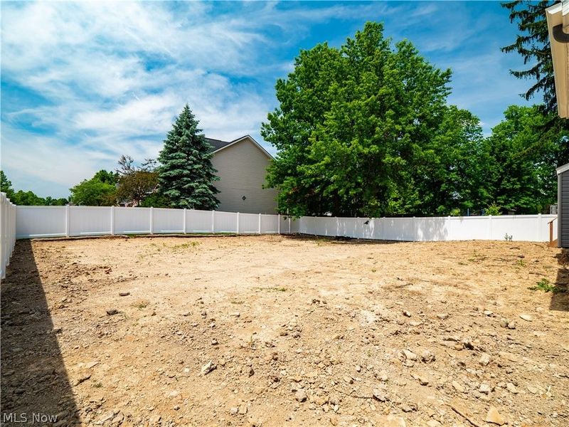 21032 Breckenridge Lane, Strongsville, OH 44149 Photo 4