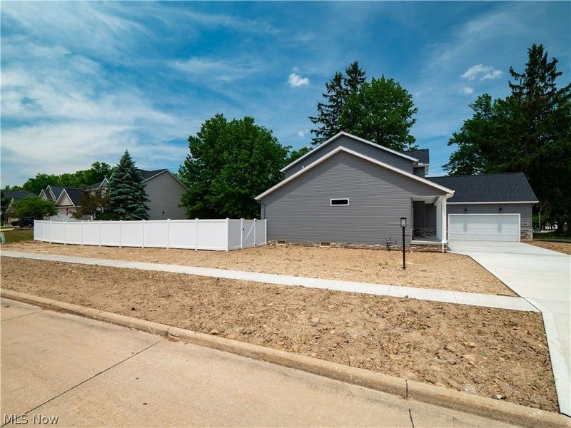 21032 Breckenridge Lane, Strongsville, OH 44149 Photo 5