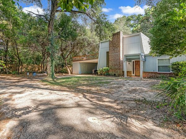 2037 Lewis Turner Boulevard, Unit B, Fort Walton Beach, FL 32547