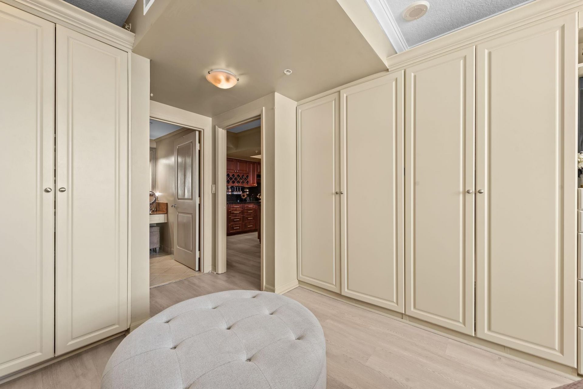 347 N New River Drive, Unit 2105, Fort Lauderdale, FL 33301 Photo