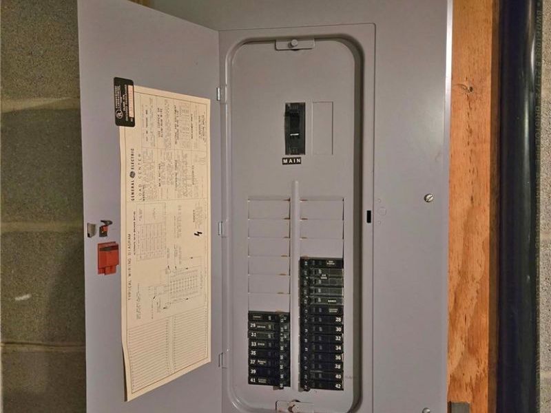 117 Brookview Drive SW, North Canton, OH 44709 Photo 20