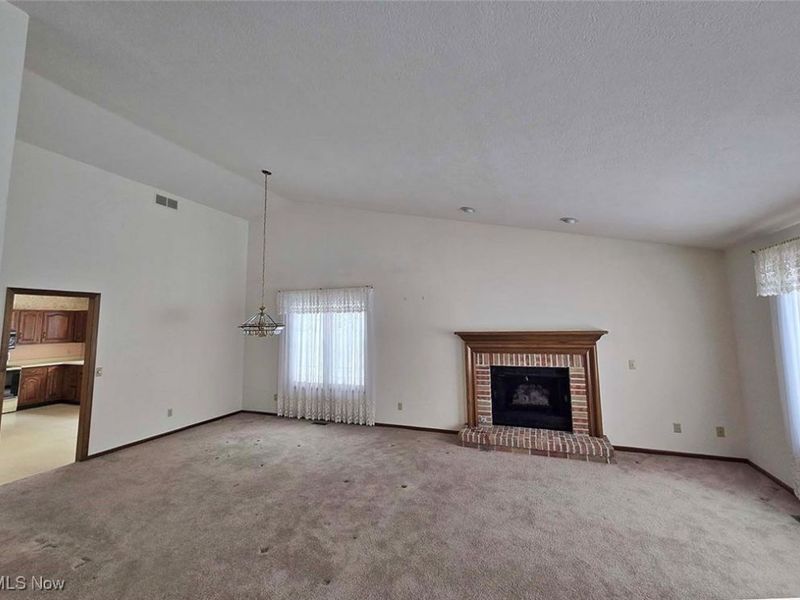 117 Brookview Drive SW, North Canton, OH 44709 Photo 7