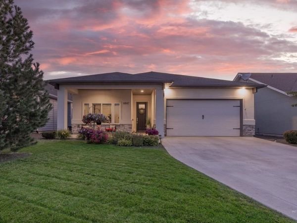 6847 N Cathedral Lane, Eagle, ID 83646