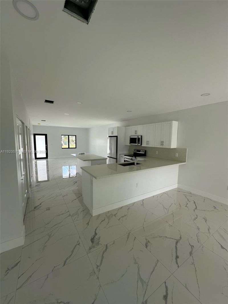 580 SW 10th Ave, Homestead, FL 33030 Photo