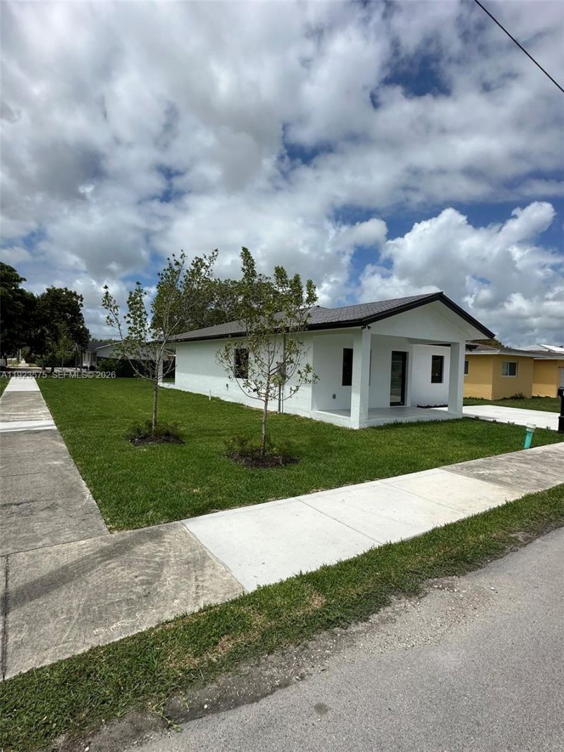580 SW 10th Ave, Homestead, FL 33030 Photo